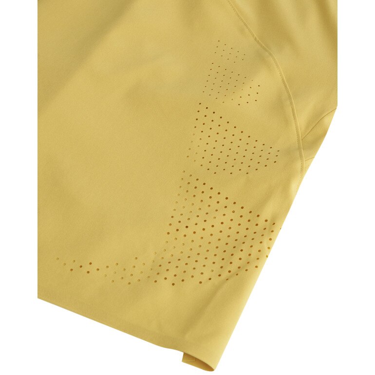 Męskie spodenki treninogwe Under Armour UA Halo Train Short - żółte
