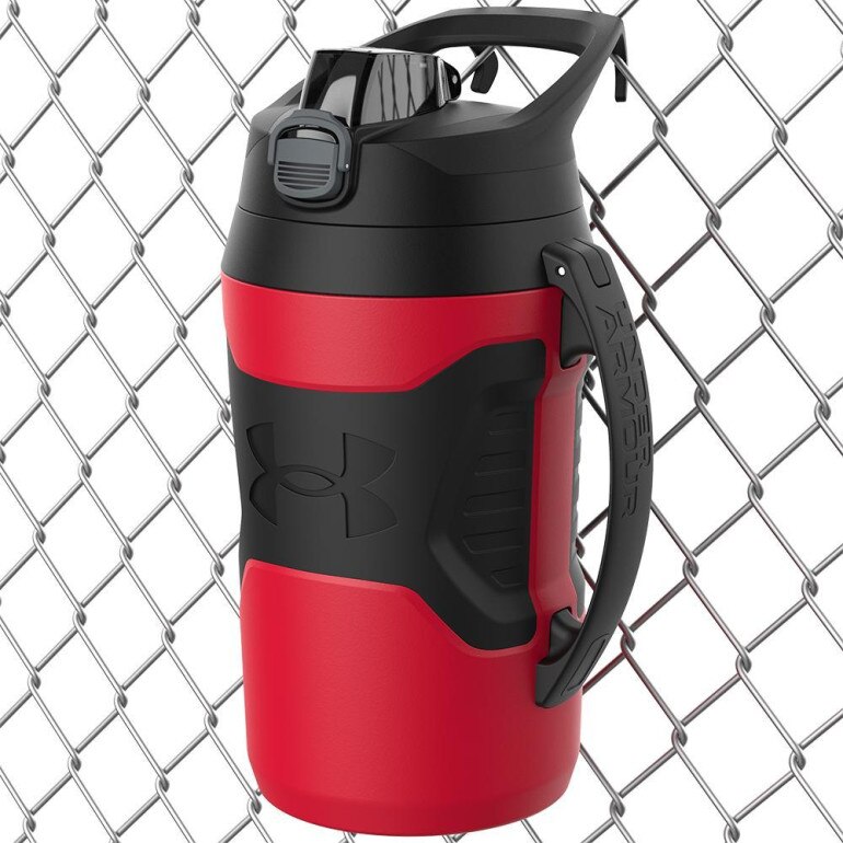 Bidon Under Armour 64oz Playmaker Jug Black 1.9 Liter - czerwony