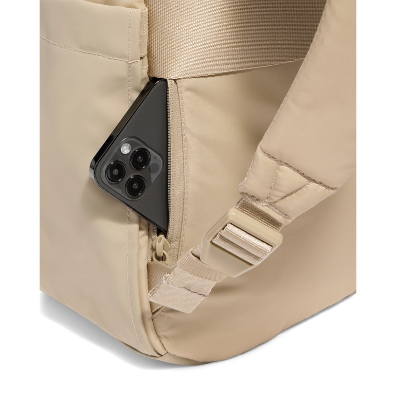 Damski plecak treningowy Under Armour UA Studio Spirit Backpack - beżowy