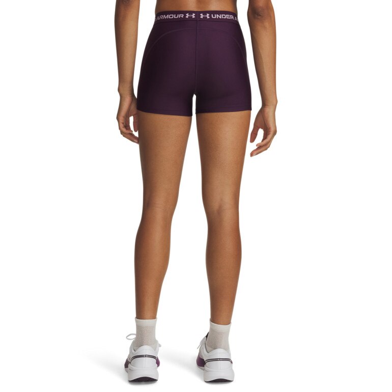 Damskie spodenki treningowe Under Armour HeatGear Shorty - fioletowe