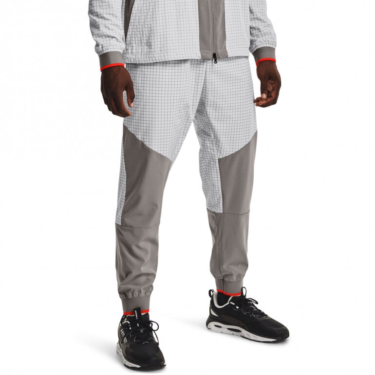 Męskie spodnie treningowe UNDER ARMOUR UA RUSH LEGACY WOVEN PANT - szare