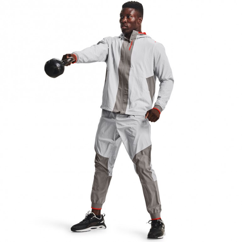 Męskie spodnie treningowe UNDER ARMOUR UA RUSH LEGACY WOVEN PANT - szare