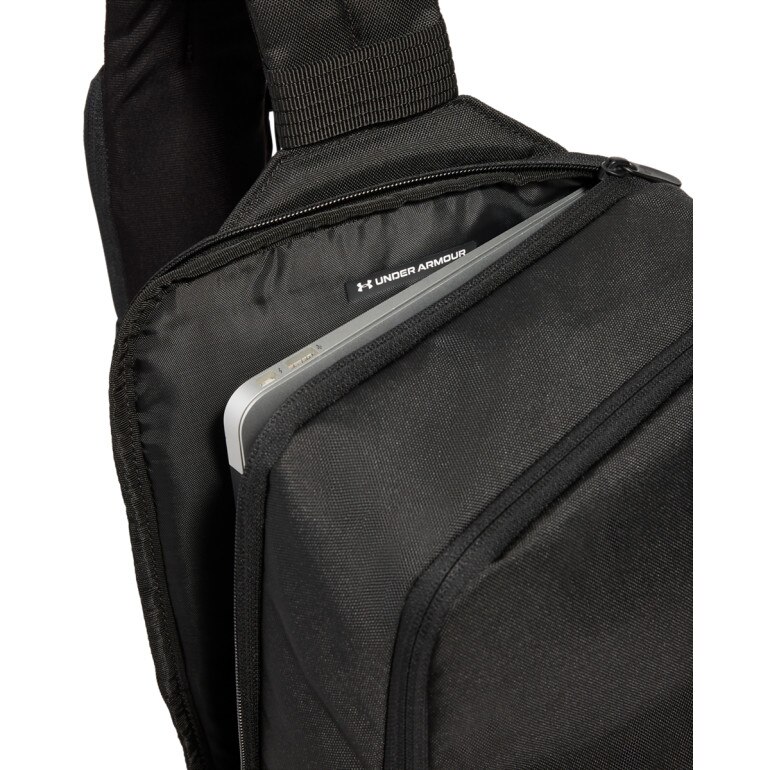 Saszetka na ramię uniseks Under Armour UA Triumph Utility Sling - czarna