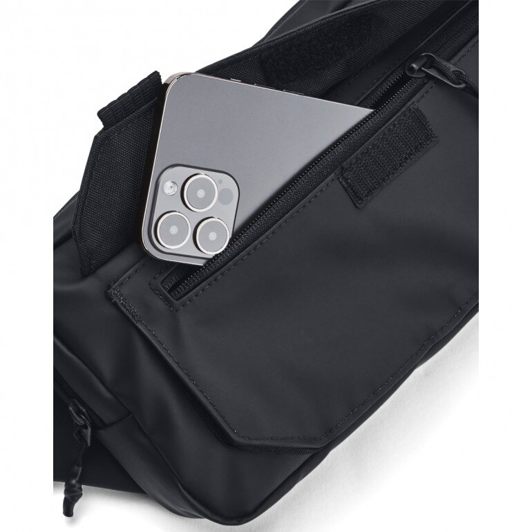 Saszetka nerka uniseks Under Armour UA Triumph Crossbody - czarna