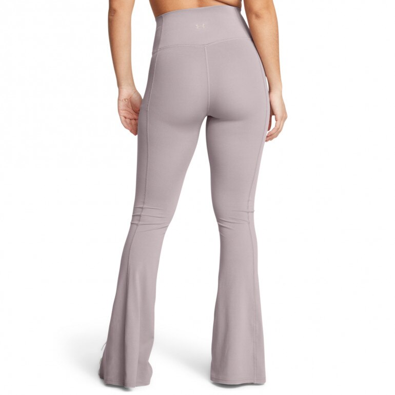 Damskie spodnie treningowe Under Armour Meridian Kick Flare Pant - beżowe