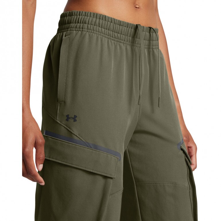Damskie spodnie treningowe Under Armour Unstoppable Cargo Pant - oliwkowe/khaki