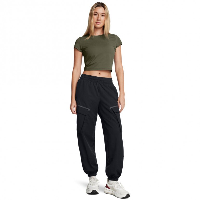 Damskie spodnie treningowe Under Armour Unstoppable Cargo Pant - czarne